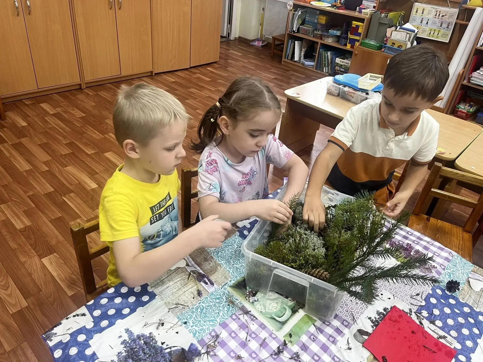 🌲 Ранняя осень в лесу… который мы сделали сами!