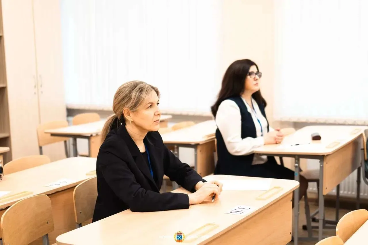 В Чебоксарах прошла Всероссийская акция «Сдаем вместе. День сдачи ЕГЭ родителями»  В рамках акции ро