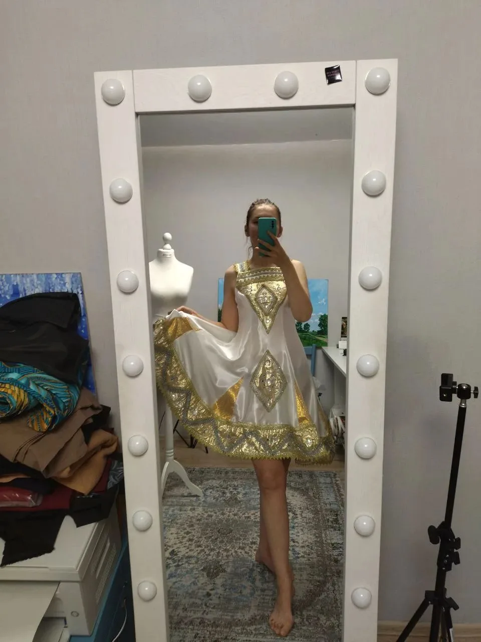 В том году я шила вот такое концертное платье🤪