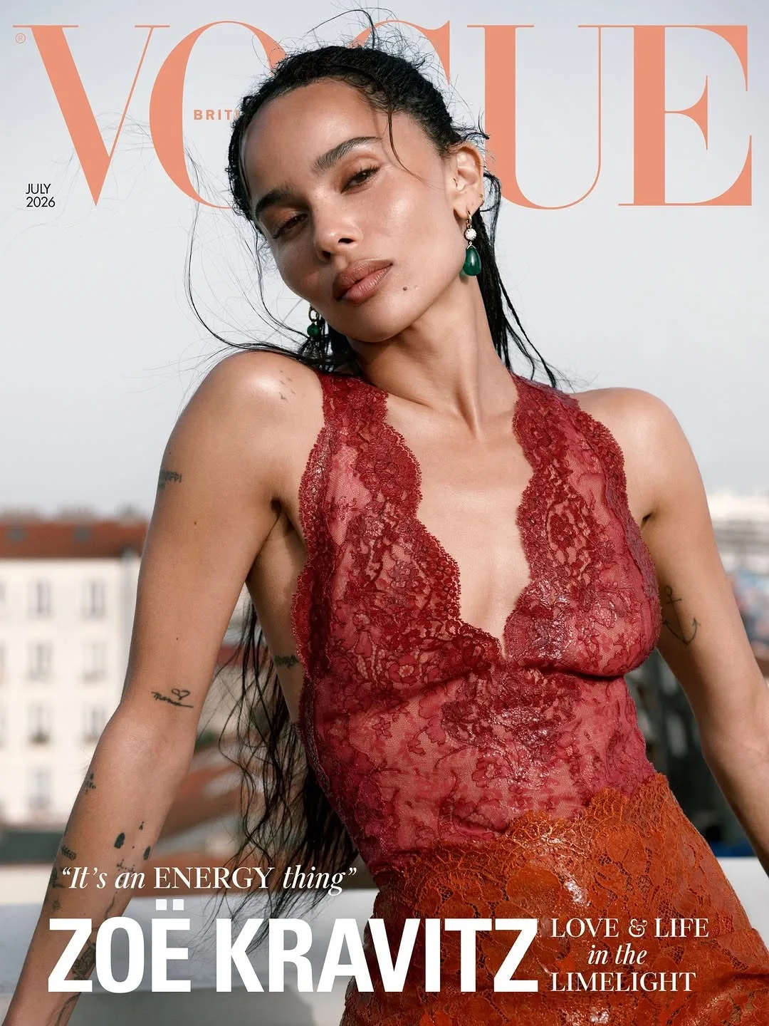 Зои Кравец снялась для британского Vogue!

Снимал Микаэль Янссон, а на обложке можем увидеть полный 