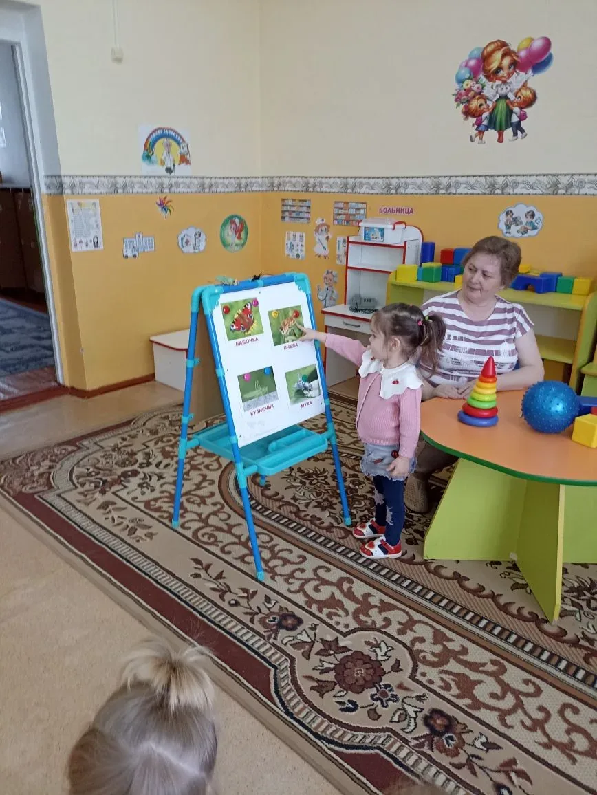 Учебный год подошёл к концу, время подвести итоги. Вот и в нашей  первой младшей группе...