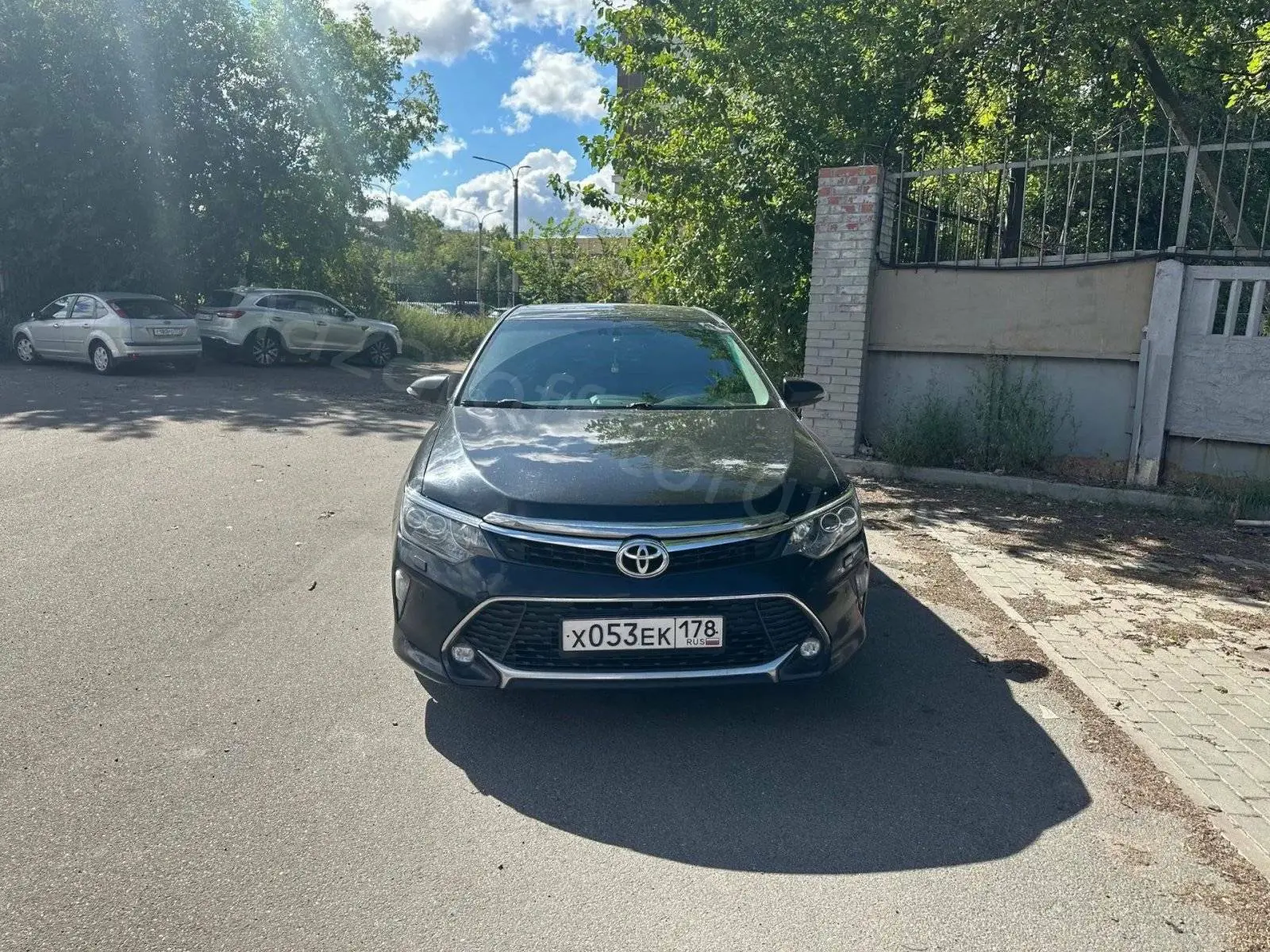 ** Автомобиль Toyota Camry 2017 г.в. предлагается на аукционе в Санкт‑Петербурге по цен...