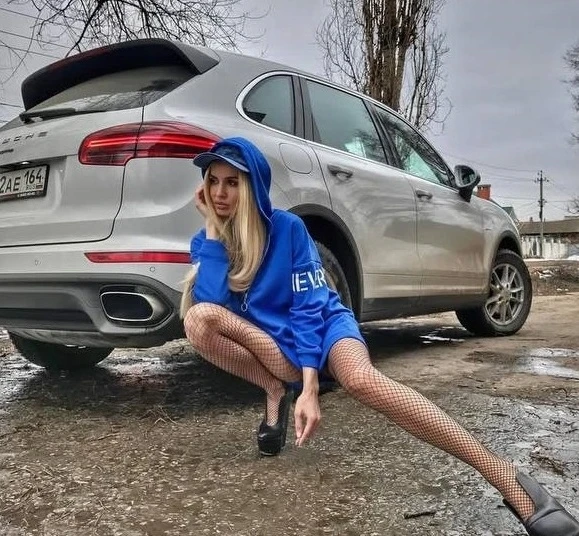 👀Блог с люксовыми авто и уголовное дело — как налоги привели балаковскую бизнес-леди на скамью подсу