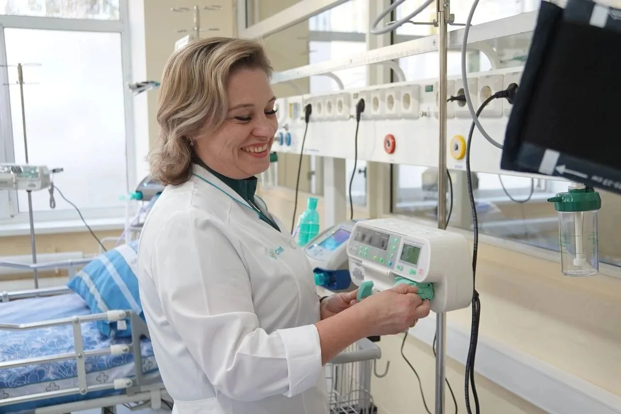 Новый хирургический корпус открылся в областном онкодиспансере. Ежегодно здесь могут пр...