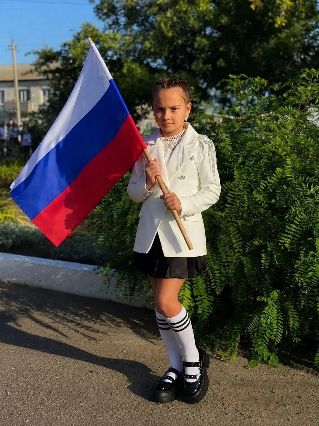 Бодунова Дарина, обучающаяся 4 А класса принимает участие во Всероссийской акции «Цвета...