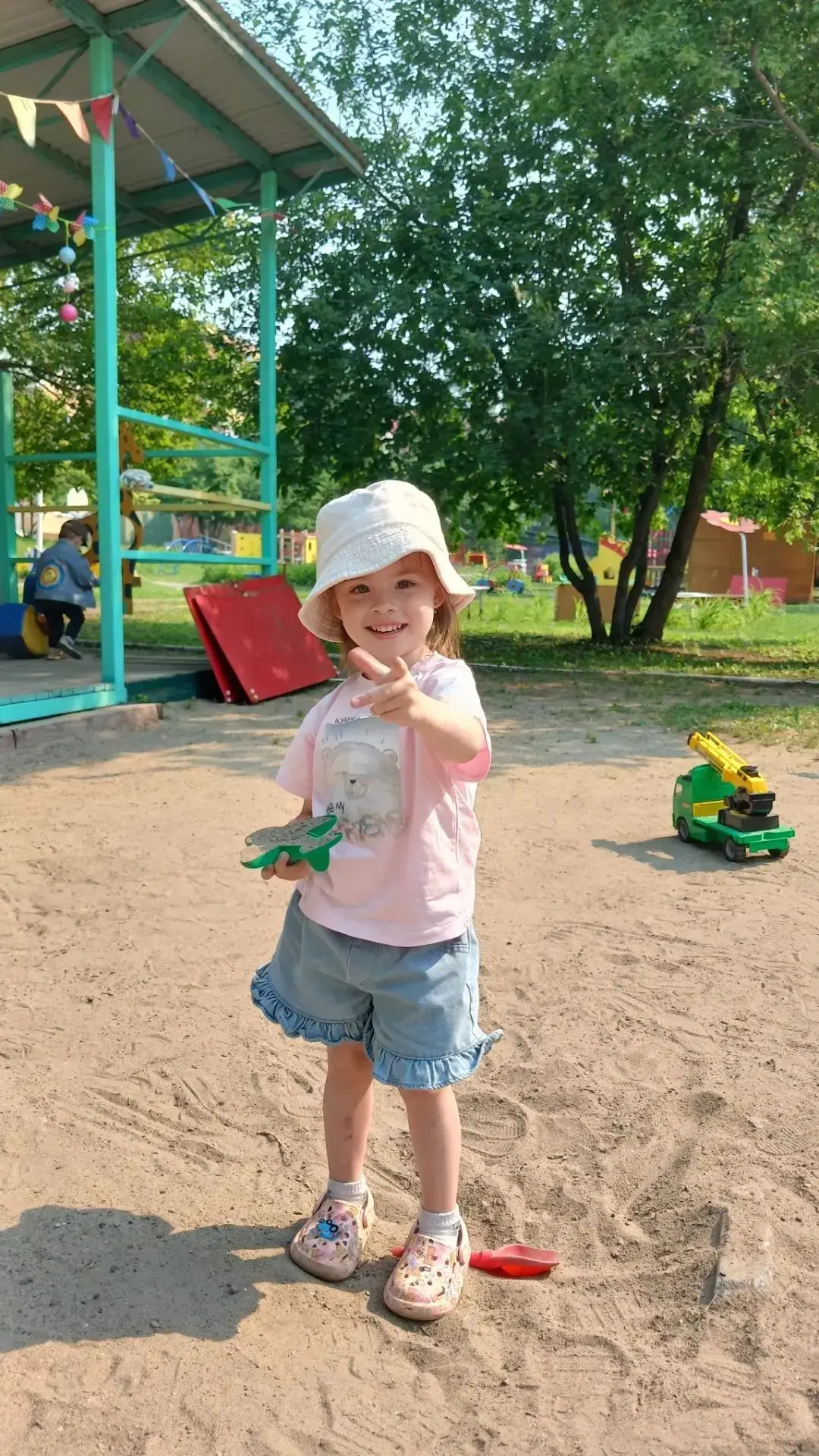 🌈Что по настроению, друзья?🌈

☀️Первый месяц лета в разгаре — а мы уже собрали для вас порцию пози