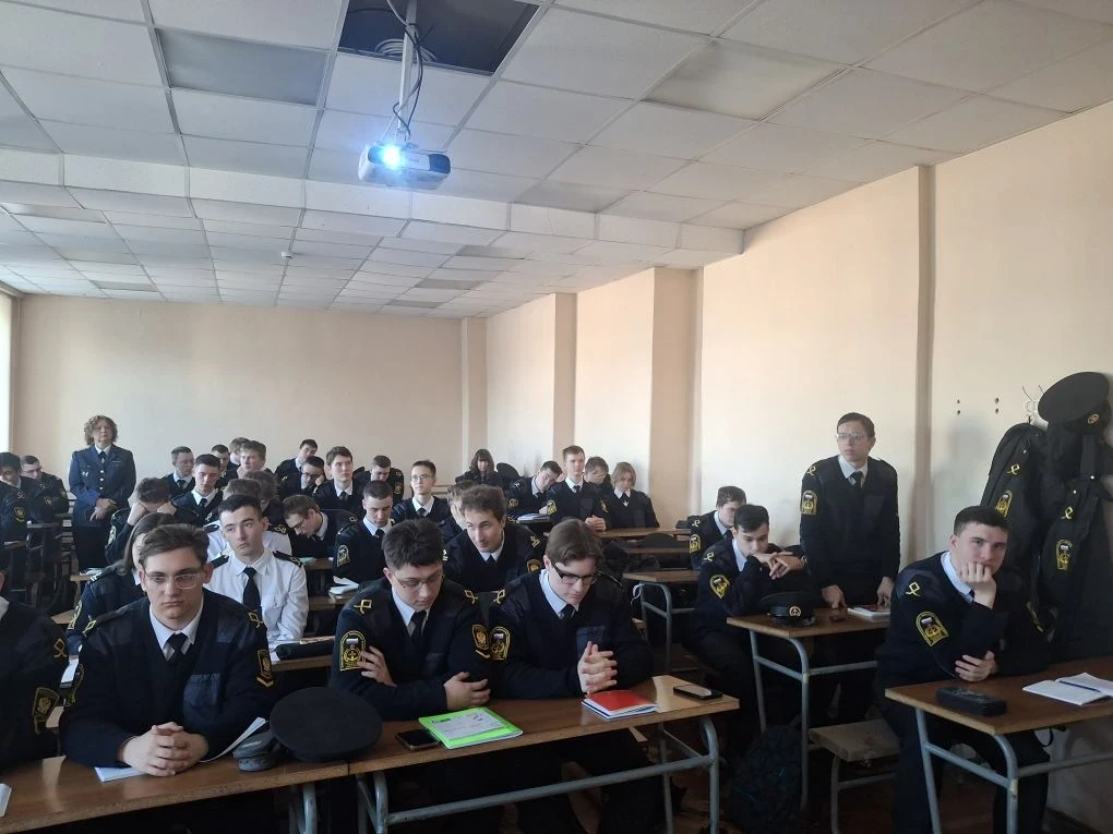 ПРИСОЕДИНЯЙСЯ К СВОИМ!  📡18 марта в институте «Морская академия» прошла встреча курсантов  1 курса с