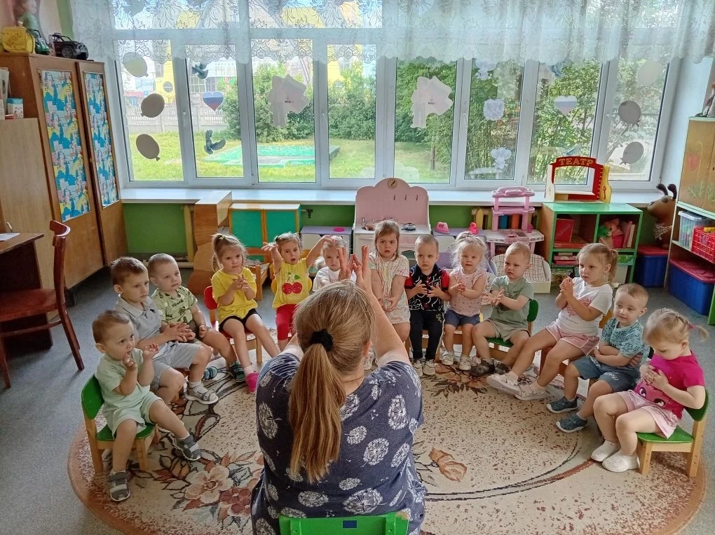 В первой младшей группе №4 прошло тематическое занятие «Наша Родина - Россия» 🇷🇺