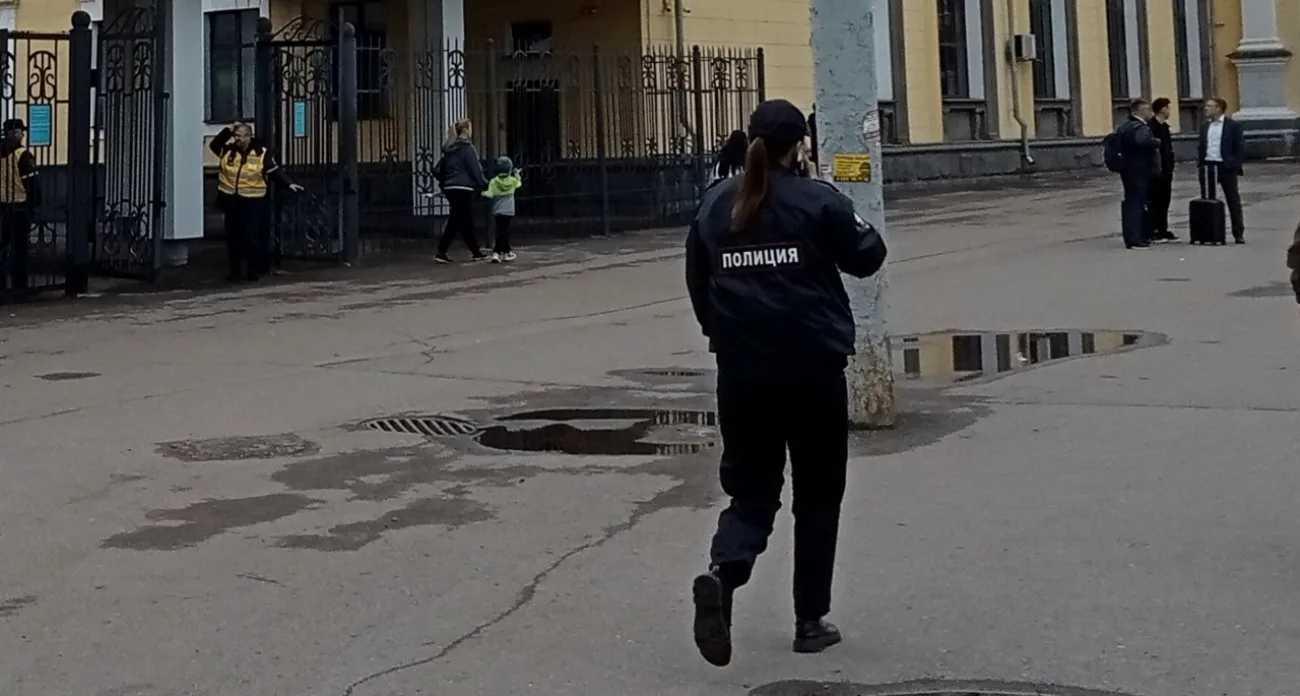 В Ярославской области объявили беспилотную опасность: ночью жители слышали звуки сирен  "Фото: Про Г