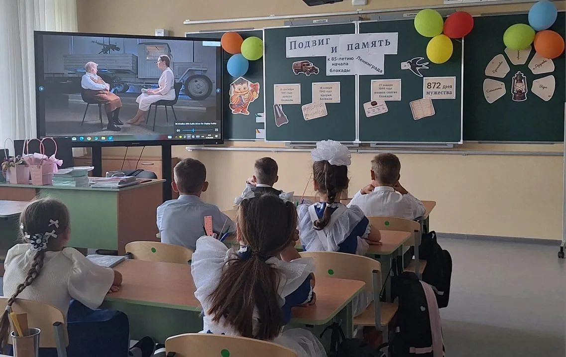 💬7 сентября в школе прошли занятия проекта «Разговоры о важном». Второе занятие нового...