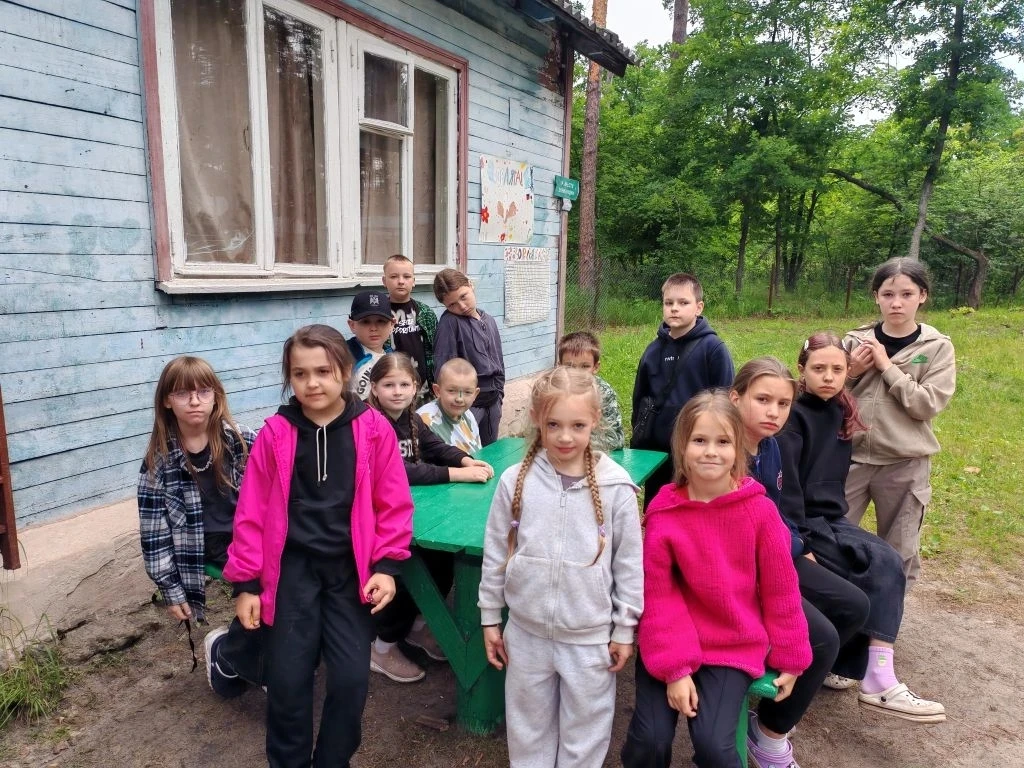 Путешествие в страну "ЗОЖ" 

Лето — это время, когда дети могут не только отдохнуть, но и узнать что
