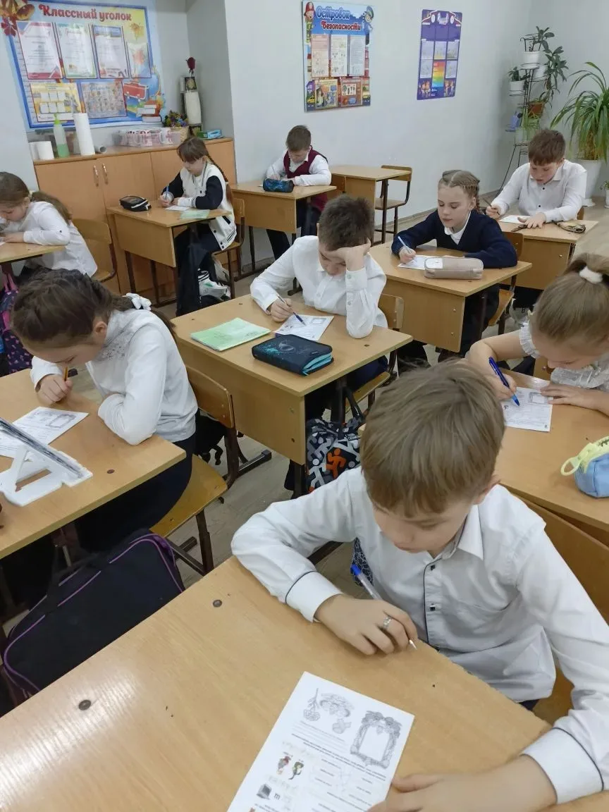 🇷🇺"РАЗГОВОРЫ О ВАЖНОМ"🇷🇺 💫Сегодня в рамках проекта "Разговоры о важном" в МБОУ "Гимназия" г. Моршанс