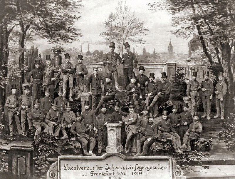 Гильдия трубочистов, Франкфурт-на-Майне, Веймарская республика, 1919 год.

ИСТОРИЯ | ФАКТЫ | СЕКРЕТН