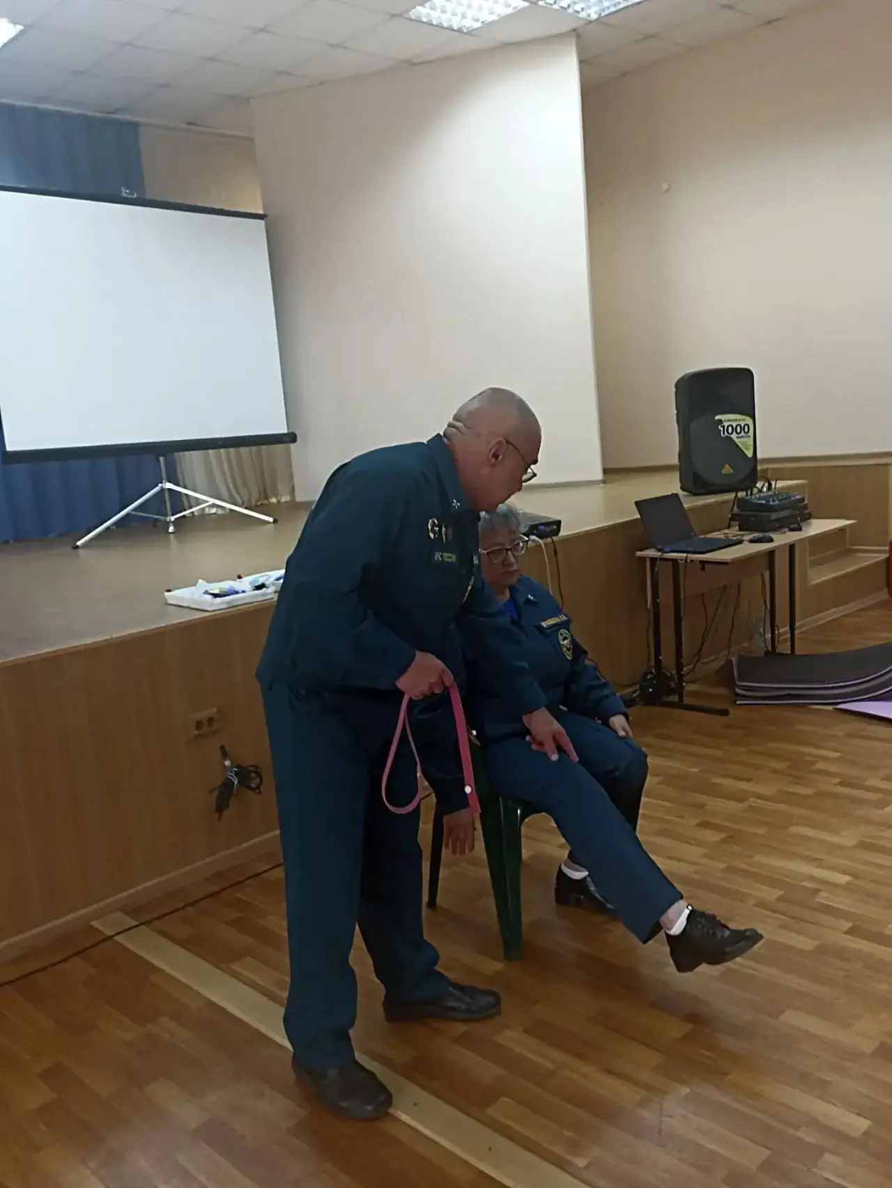 Знания, которые спасают жизнь: наши учителя прошли обучение от МЧС