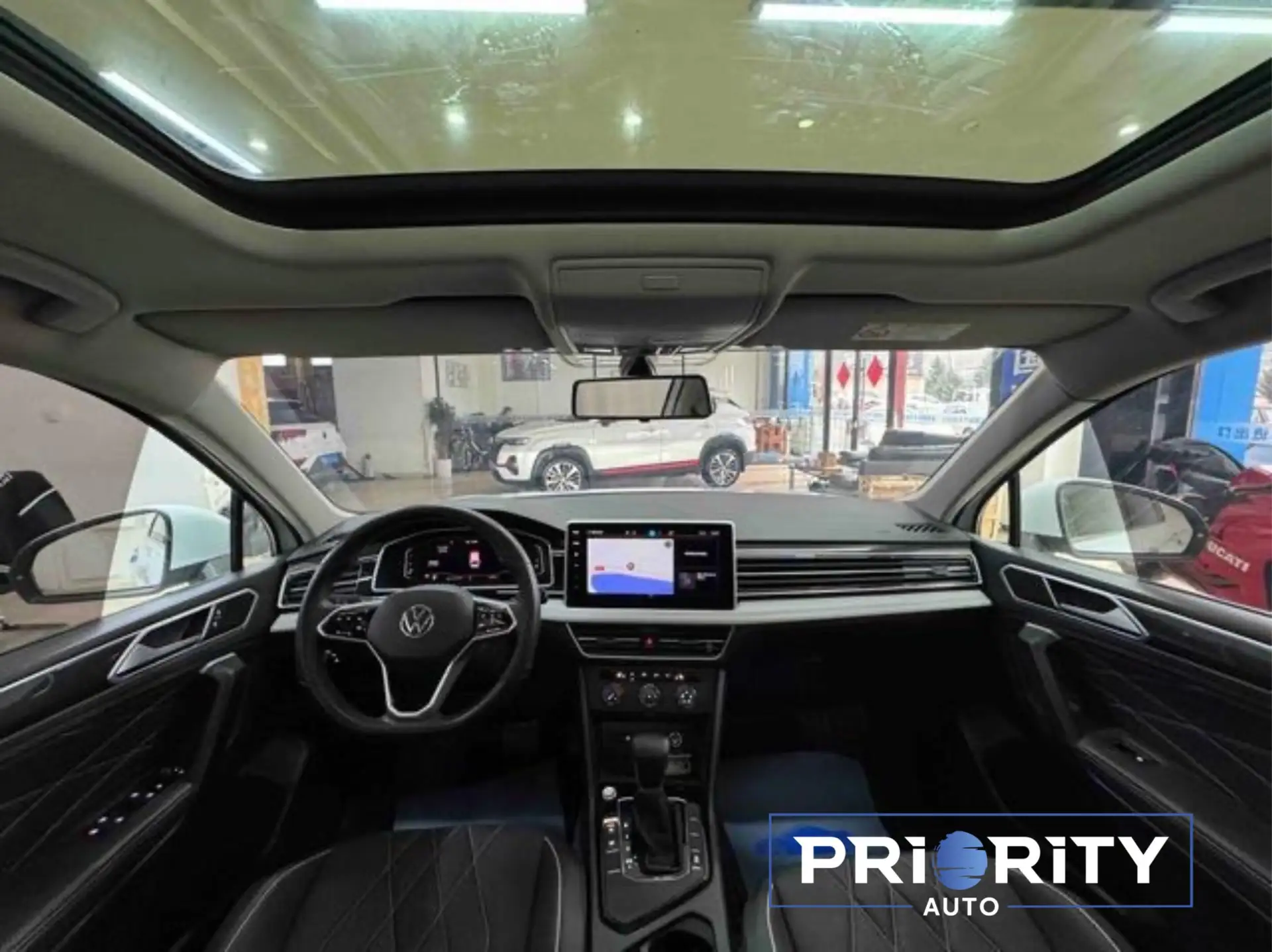 🇨🇳 КРОССОВЕРЫ ИЗ КИТАЯ ДО 160л.с!  🚗 Audi Q3 2022 год — 2 750 000 руб Комплектация: 35 TFSI enterpri