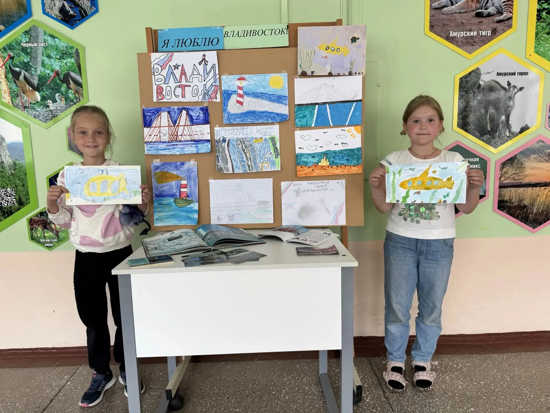 🌊На несколько дней наш лагерь превратился в творческую мастерскую. Ребята приняли участие в тематич