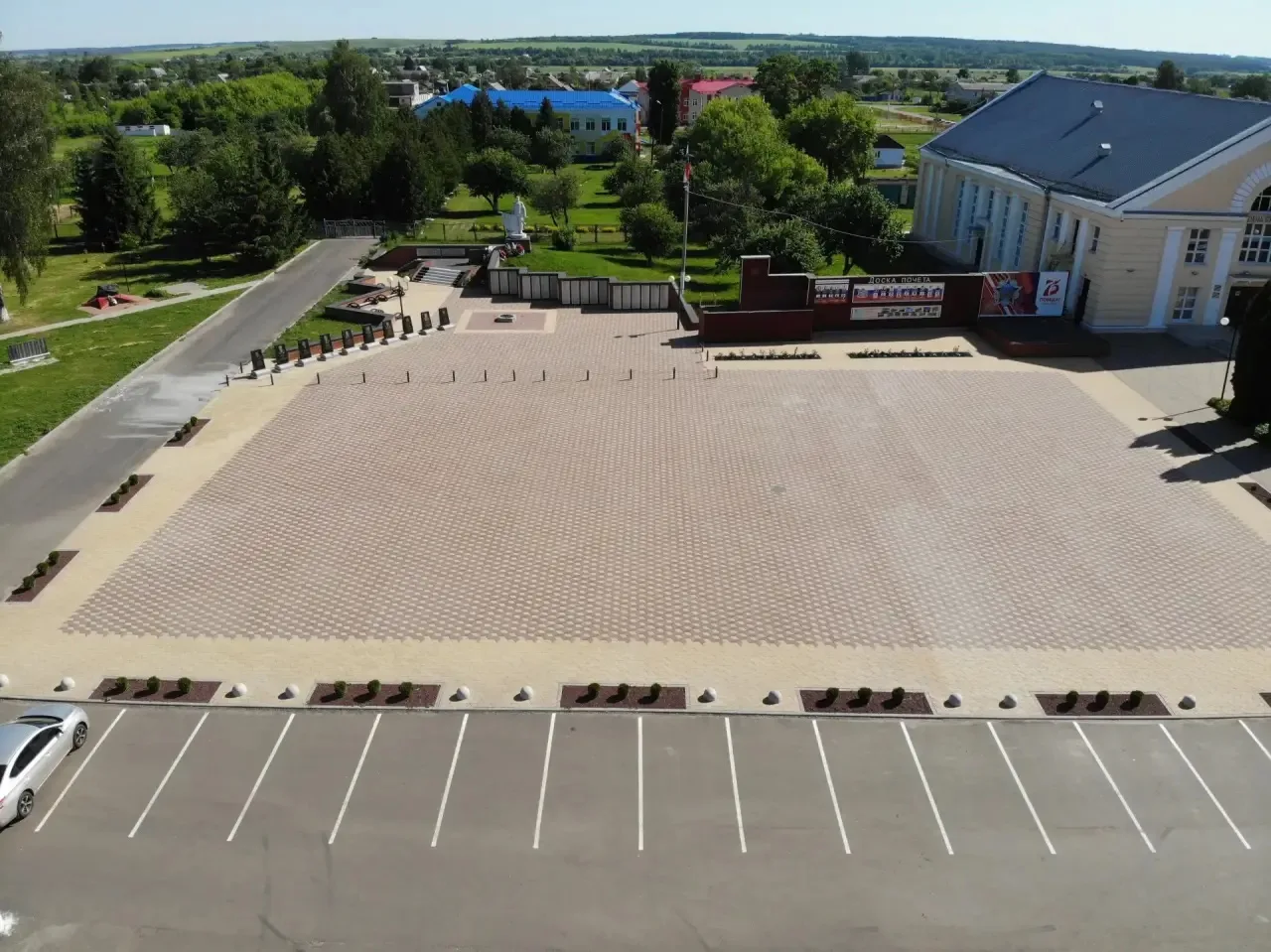 В поселке Солнцево благоустроили общественную территорию

Благодаря национальному проекту «Инфрастру