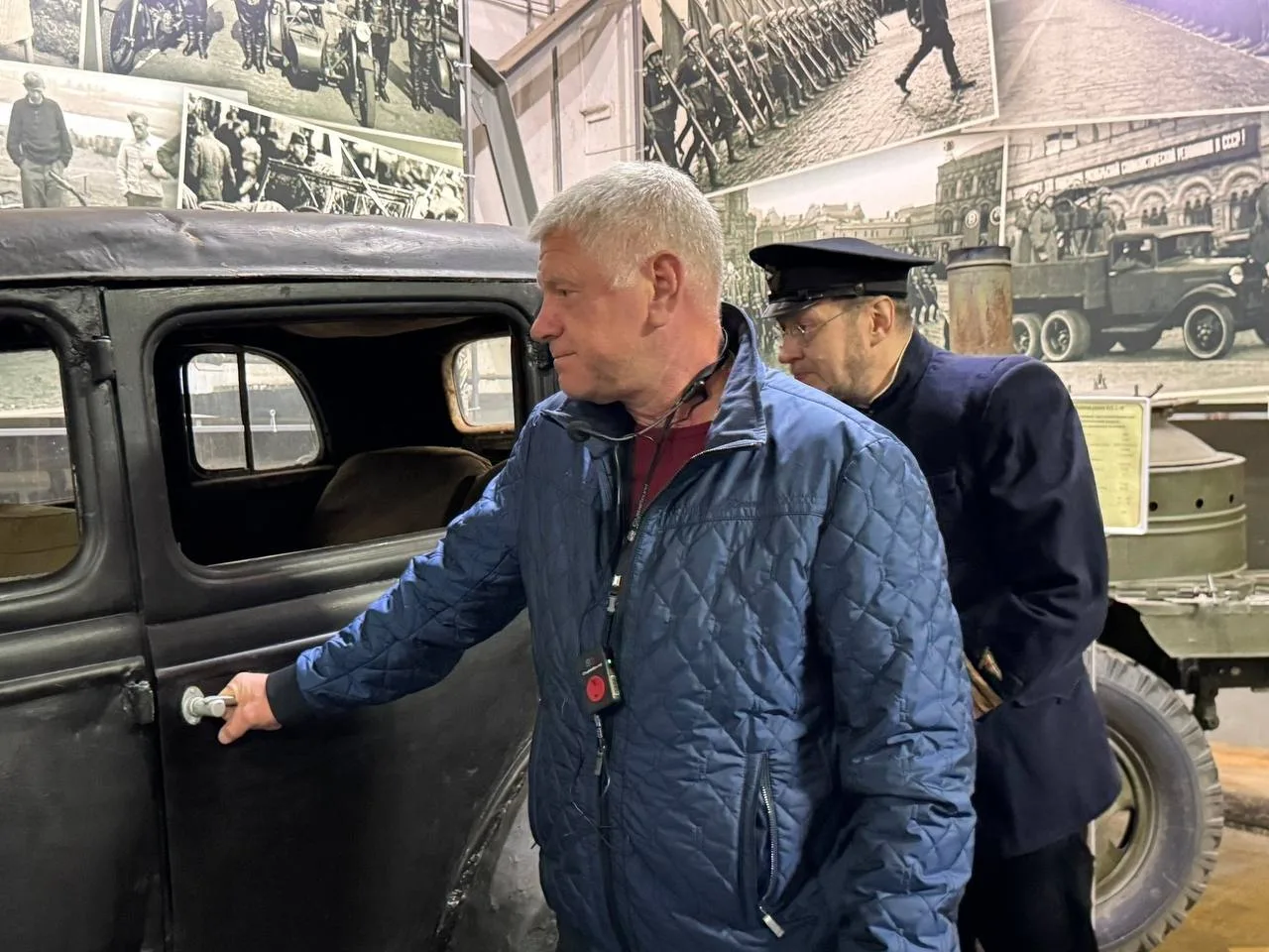 🚗 В Архангельске хранится одна из крупнейших коллекций ретротехники.  Местный коллекционер Дмитрий С