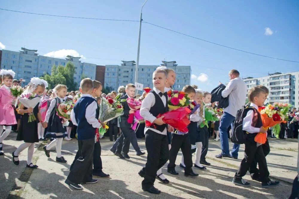 В подмосковных школах усилят безопасность 1 сентября