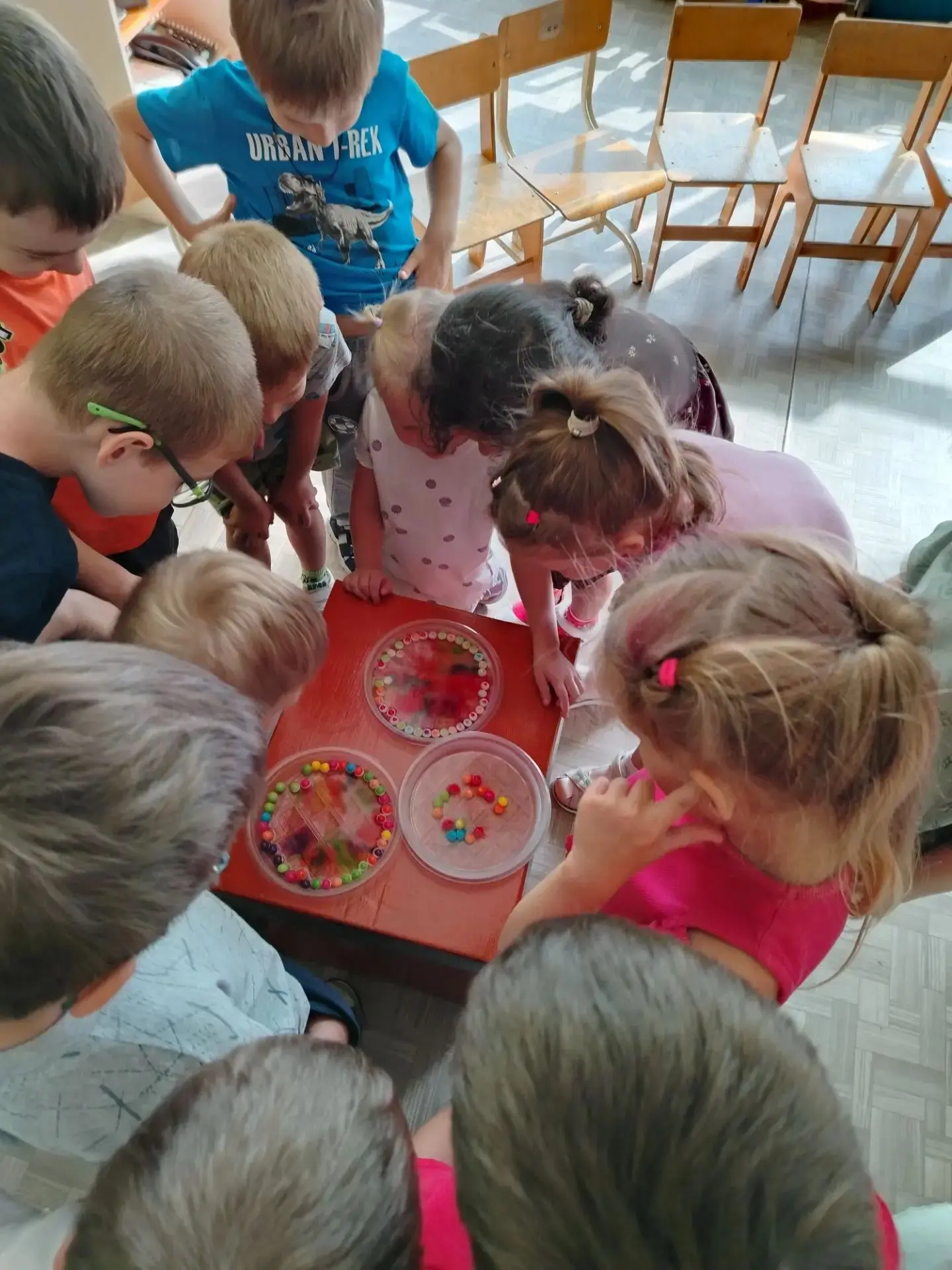 🌈 Хотите поймать радугу дома? Наши дошколята уже научились! 🌈