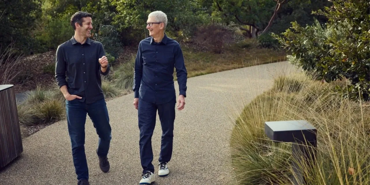 Джон Тернус готовится тратить деньги Apple смелее, чем Тим Кук — аналитики уже потирают...