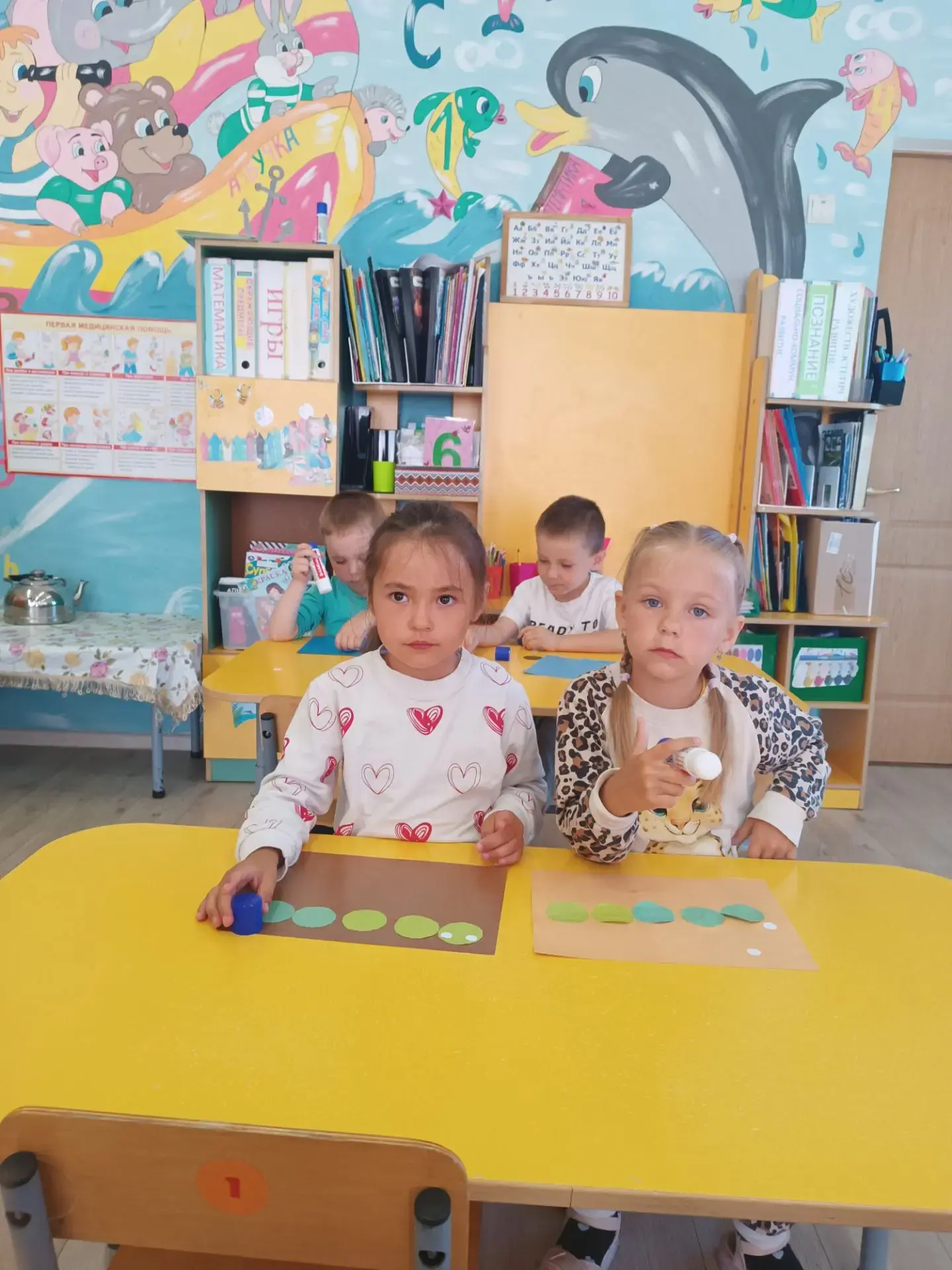 🐛 Продолжаем увлекательное знакомство с миром насекомых! 🌿
Тема насекомых в детском саду "Дюймовоч