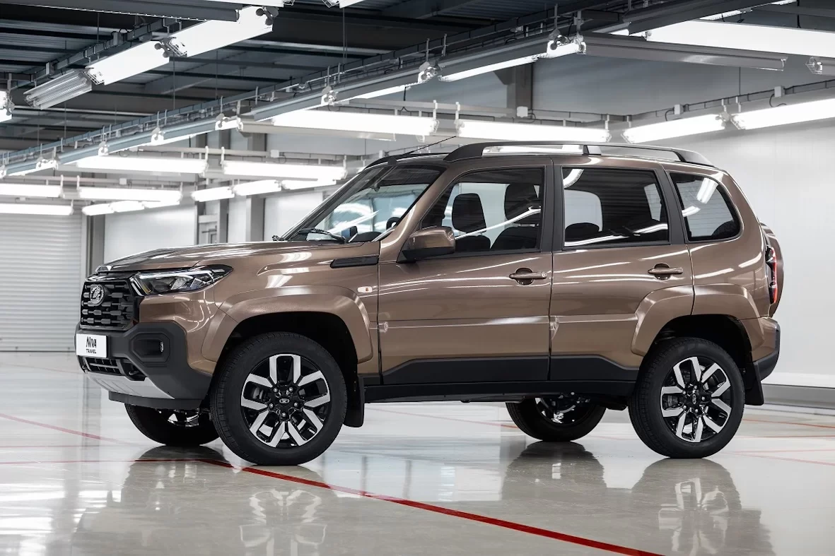 КОГДА LADA NIVA TRAVEL ПОЛУЧИТ ОБНОВЛЕННЫЙ САЛОН