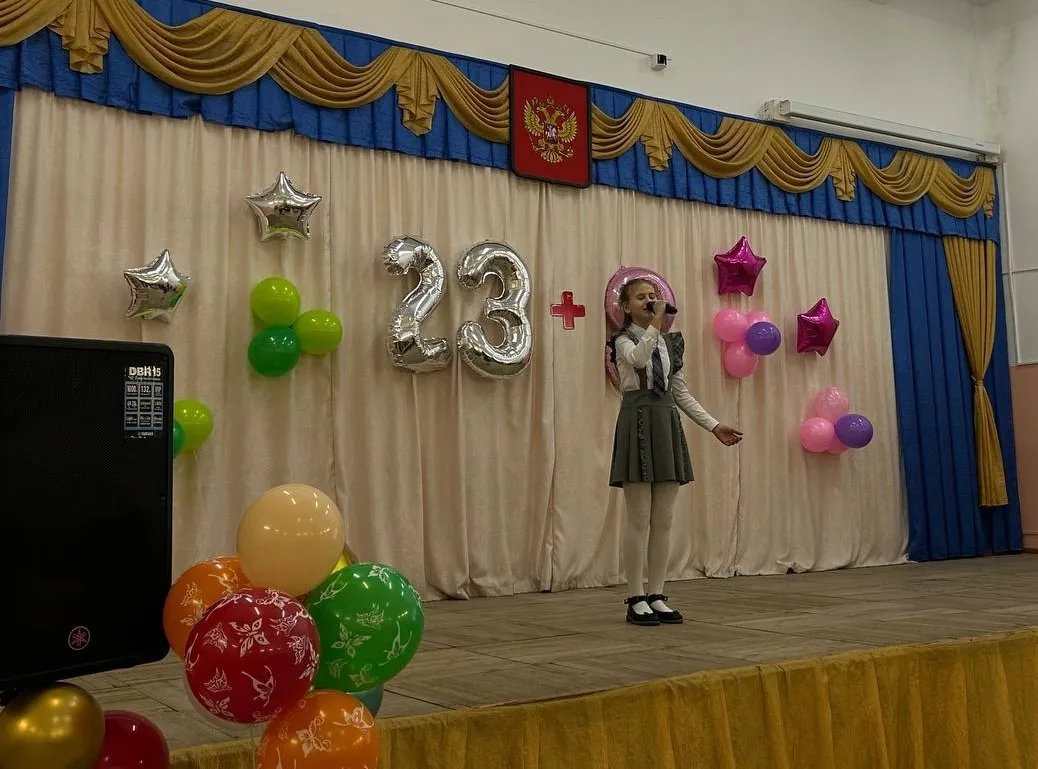 💪💐Праздничный концерт «23+ 8»  🗓 В нашей школе прошло мероприятие, посвященное сразу двум праздникам