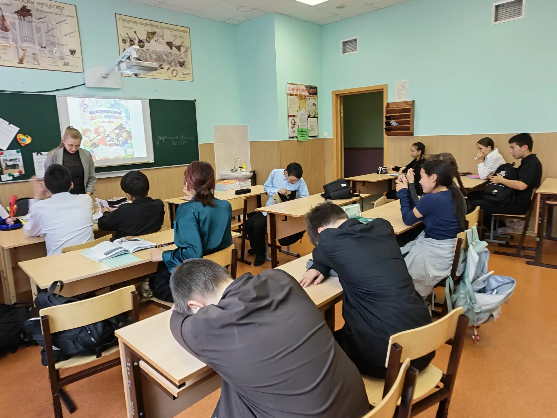 🎵 Музыкальный переполох