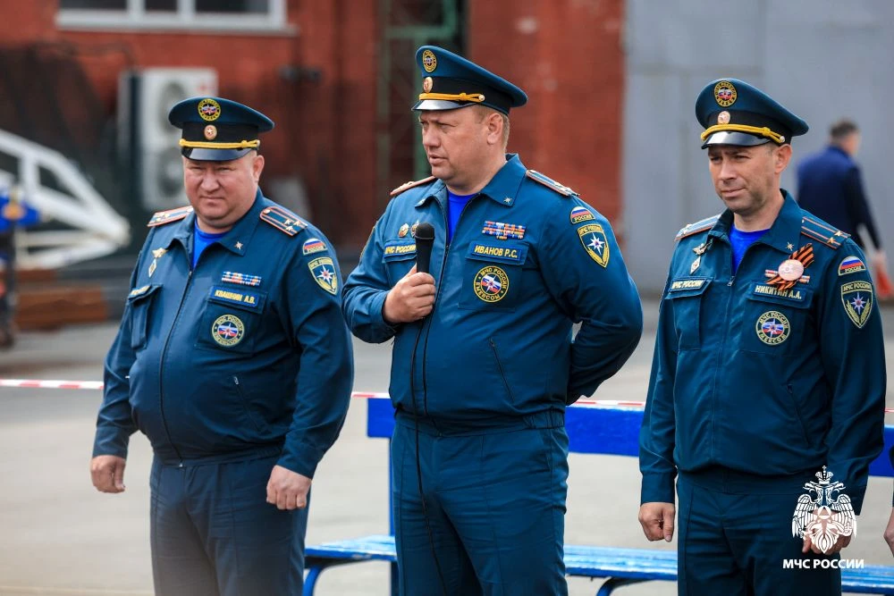 🏆 Испытание пожарных атлетов — скорость, сила, победа  Во Владивостоке стартовал Чемпионат Приморско