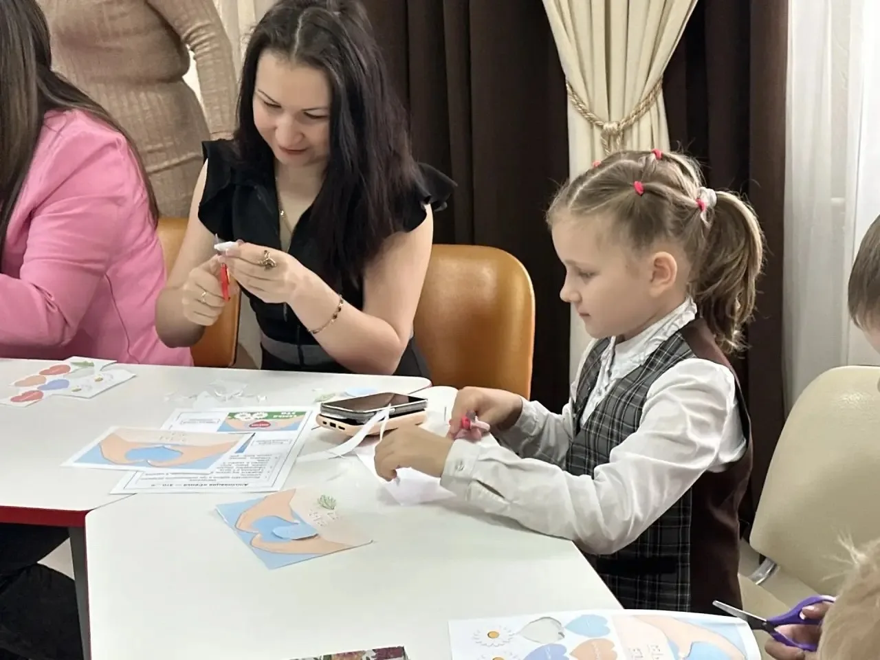 👨‍👩‍👧‍👦 Семья — это сердце школы! Празднуем Международный день семьи в Школе №78 ✨  15 мая во всем м