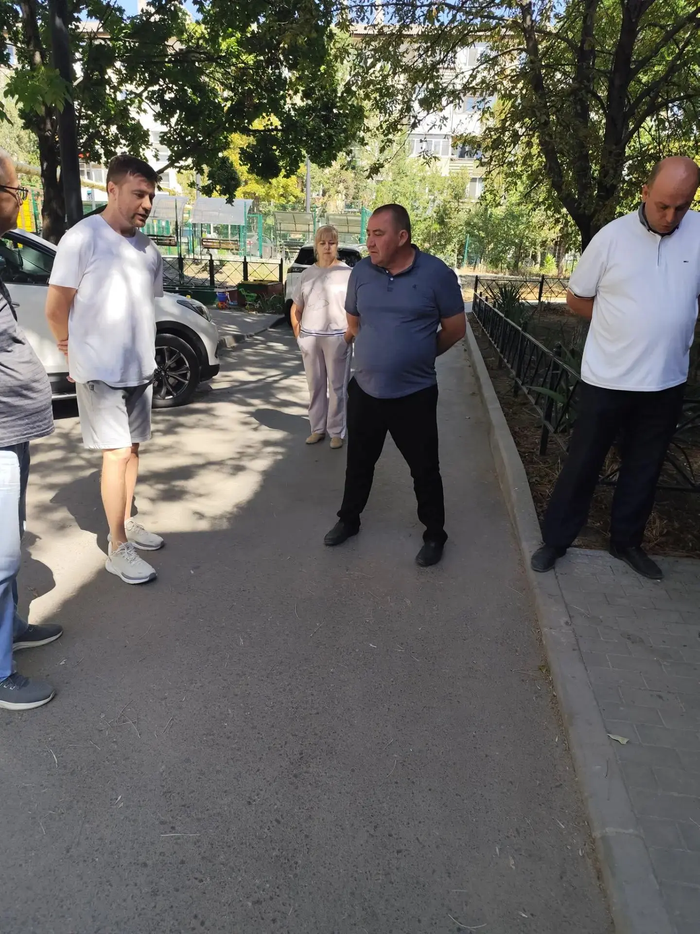 Обход территорий Киевская109,102,104,106,112,Гагарина 36,38