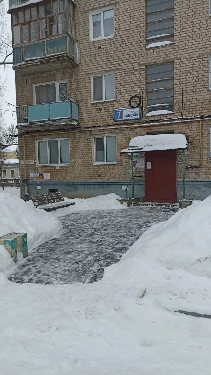 Благодаря слаженным действиям сотрудников УК, дворы и подъезды к домам встречают жителе...