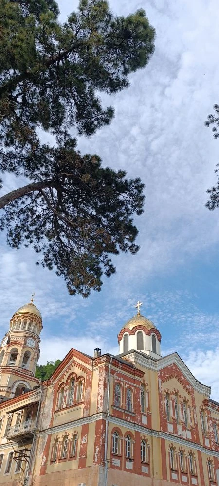 ✨ Путешествие к себе: Гагры, Новый Афон и сила святых мест ✨