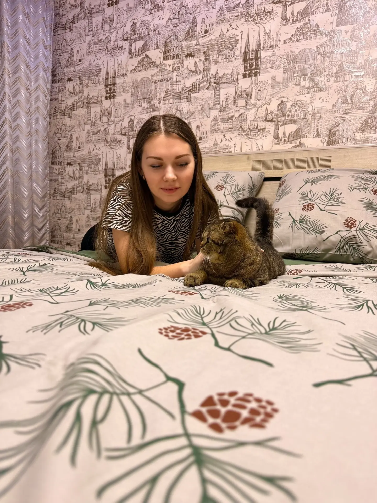 Мы на некоторое время выгнали нашу кошку из дома. 😢
