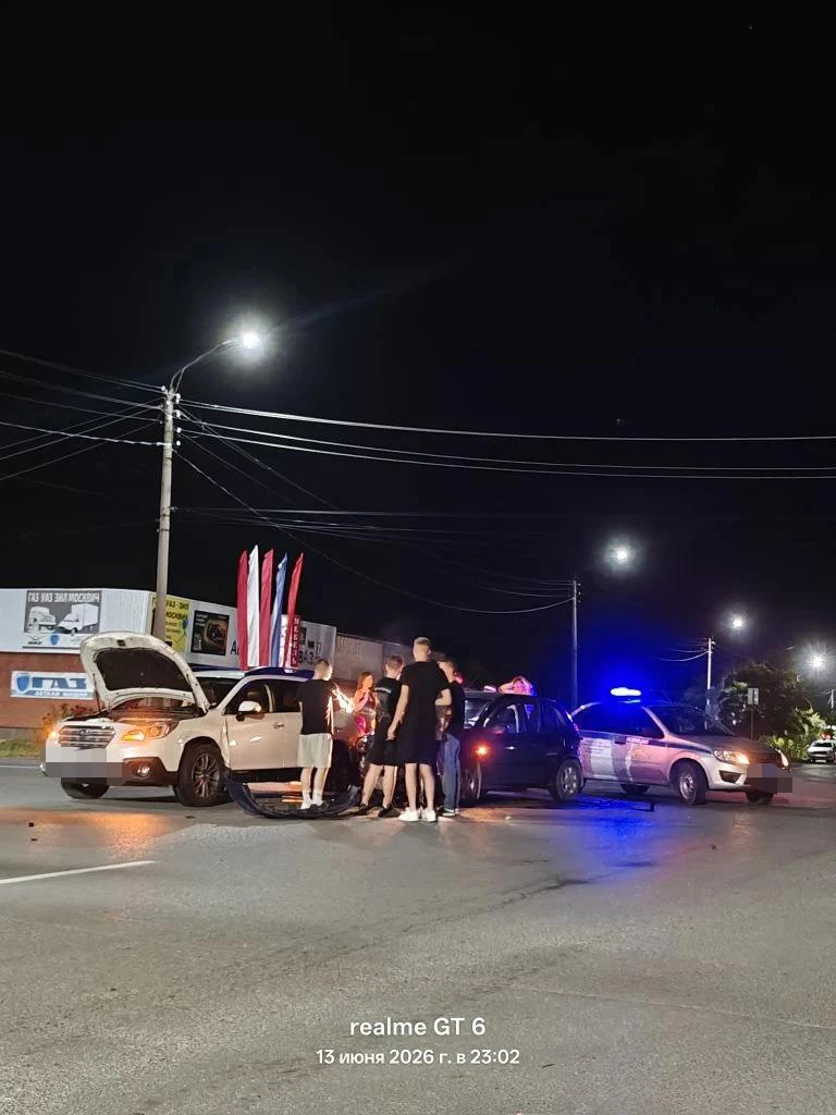 🚗 ДТП на улице Калинина

Вчера вечером машины столкнулись на перекрёстке Первого переулка и улицы К
