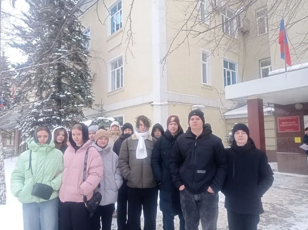 В целях повышения юридической грамотности и правового воспитания несовершеннолетних, раннего професс