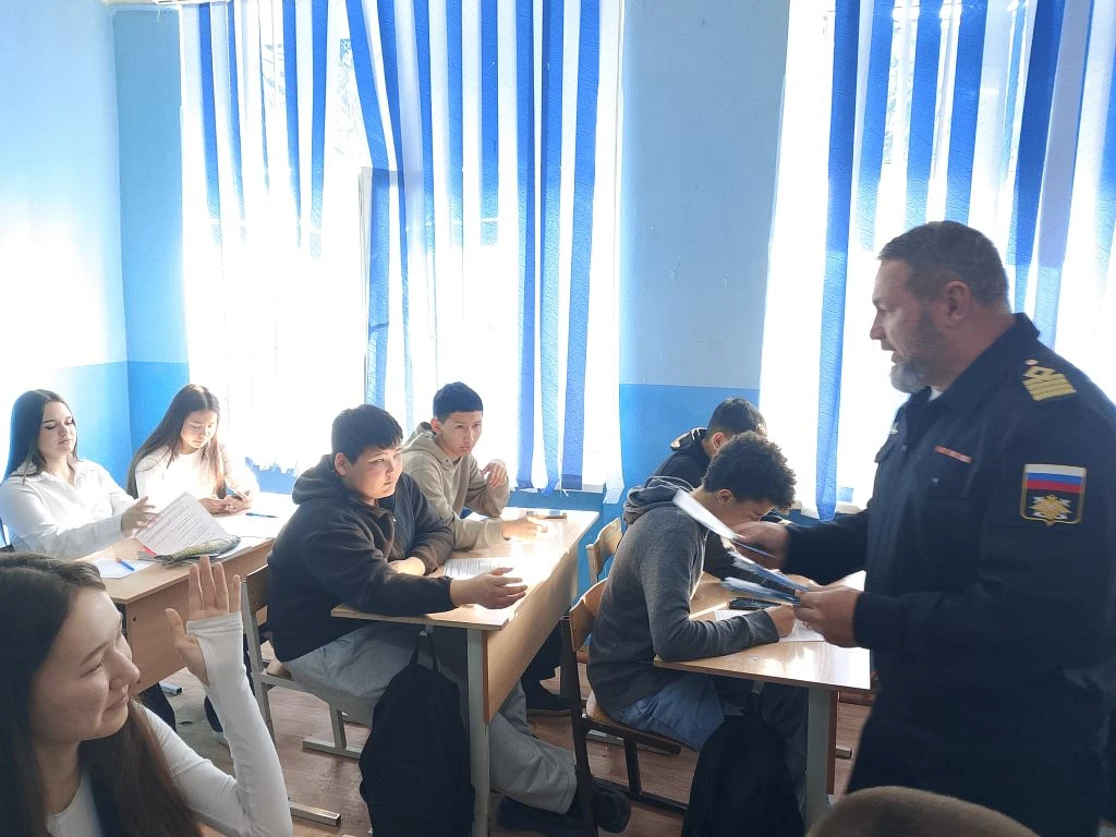 Важный шаг к будущему.  Сегодня в рамках профориентационной работы для учеников 9-х классов выступил
