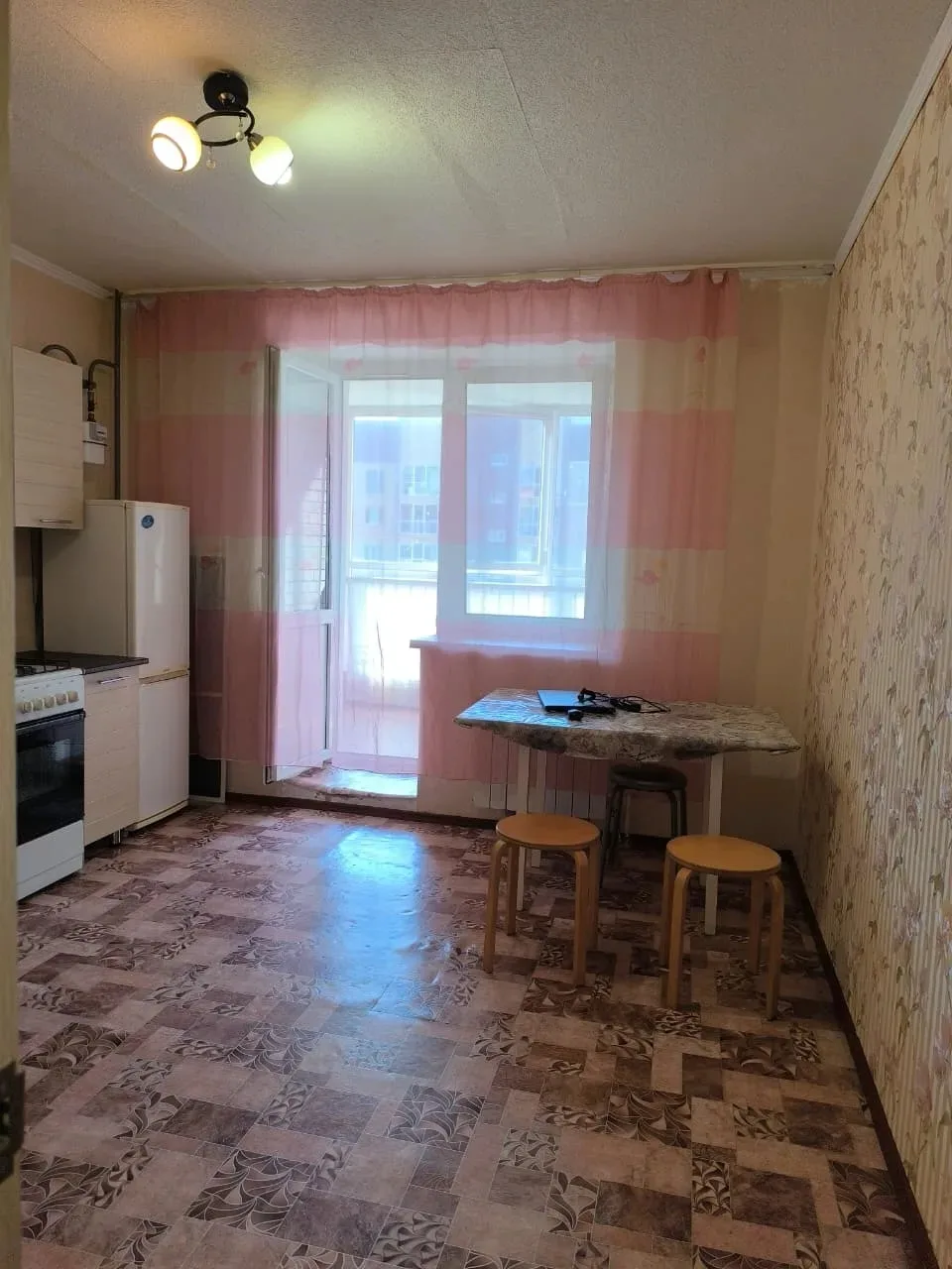 Г Казань Сдаём 1 комнатную квартиру по улице САЛИХА БАТЫЕВА ЖК ИЗУМРУДНЫЙ ГОРОД. Новый кирпичный дом