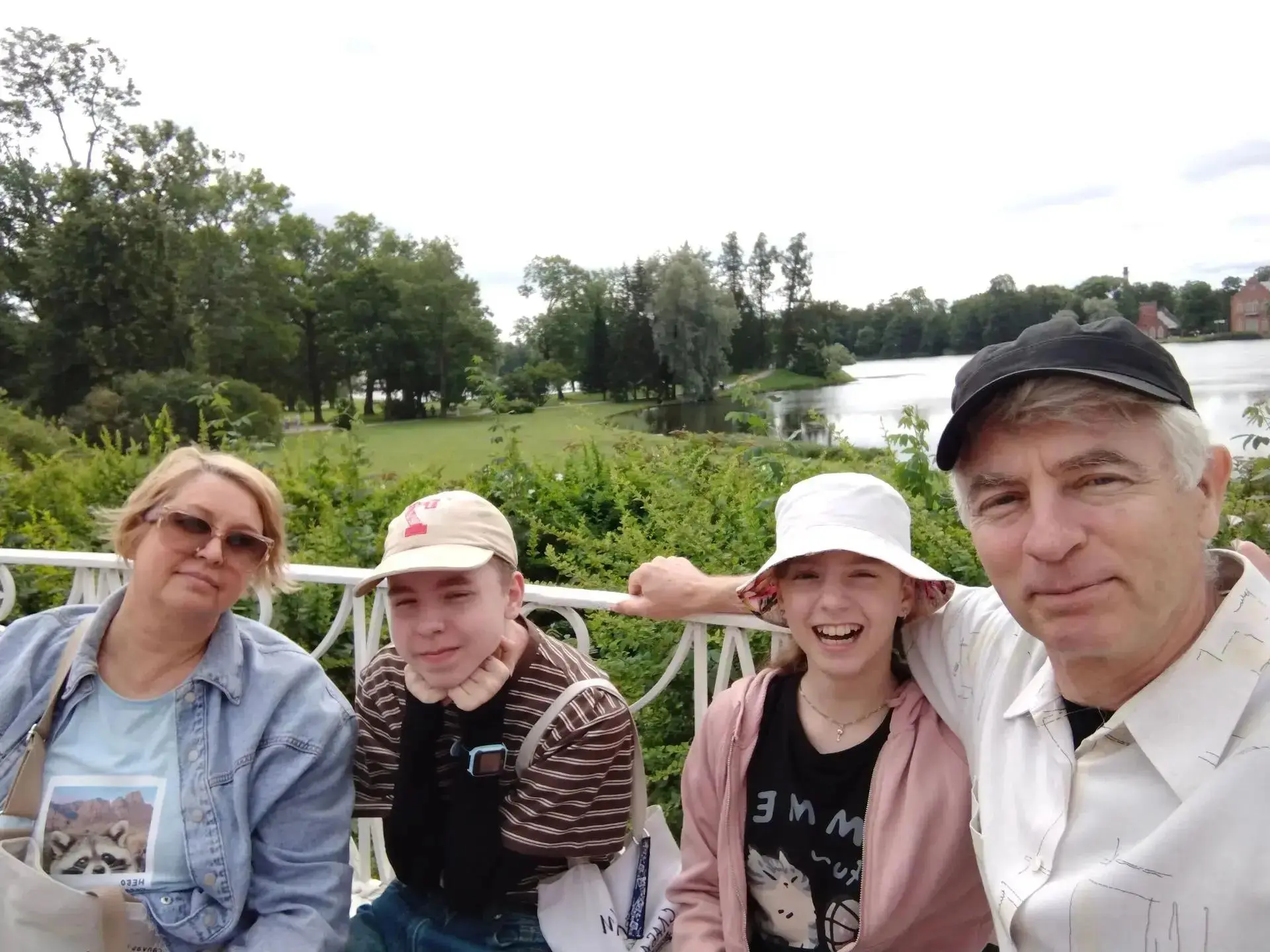 РОССИЯ ГЛАЗАМИ НАШИХ УЧИТЕЛЕЙ

Елена Львовна:

"🌳 Лето — пора удивительных открытий!

Сегодня выдал