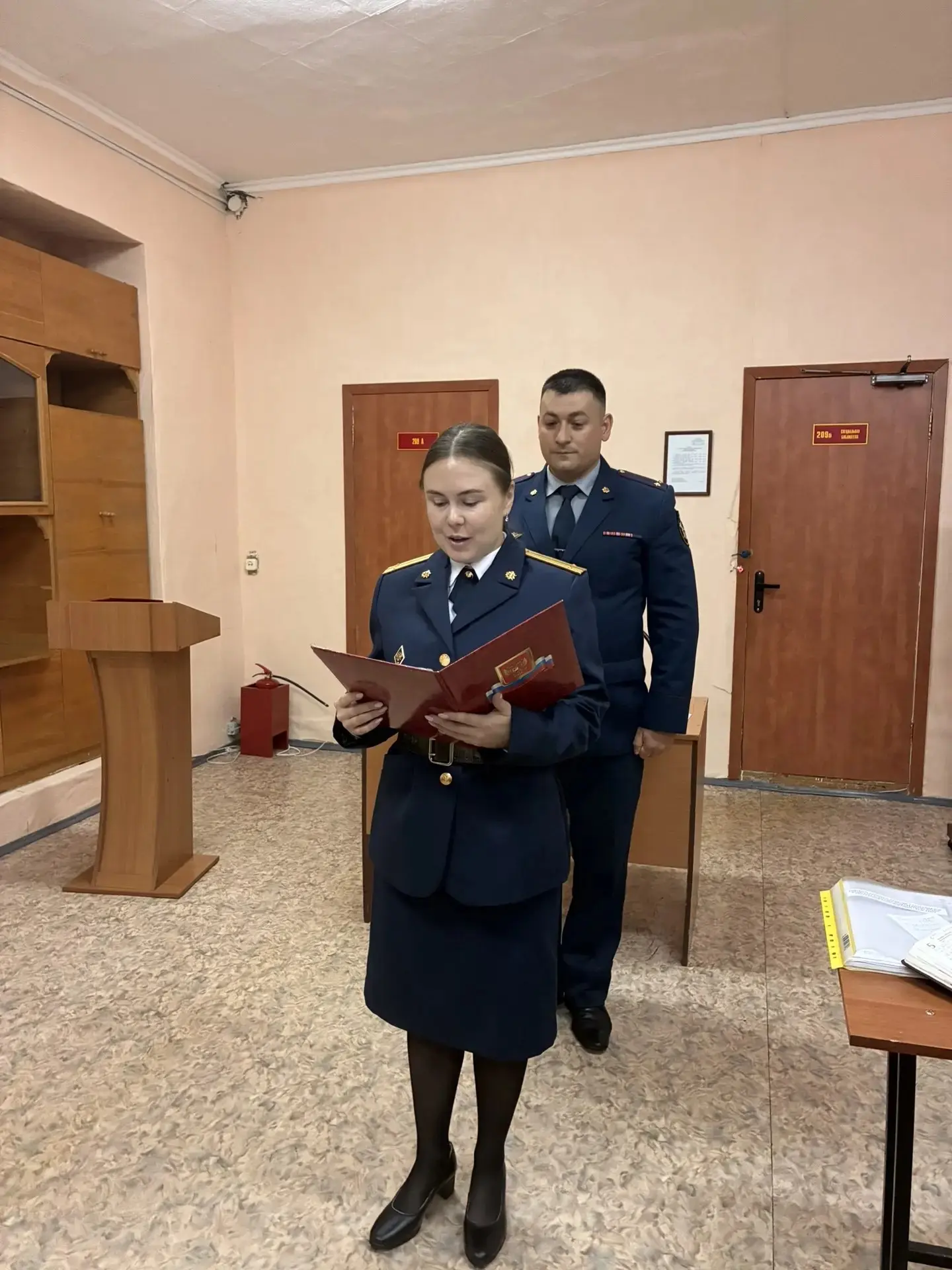 Присяга молодого сотрудника ФКУ ДПО ДМУЦ ФСИН России
