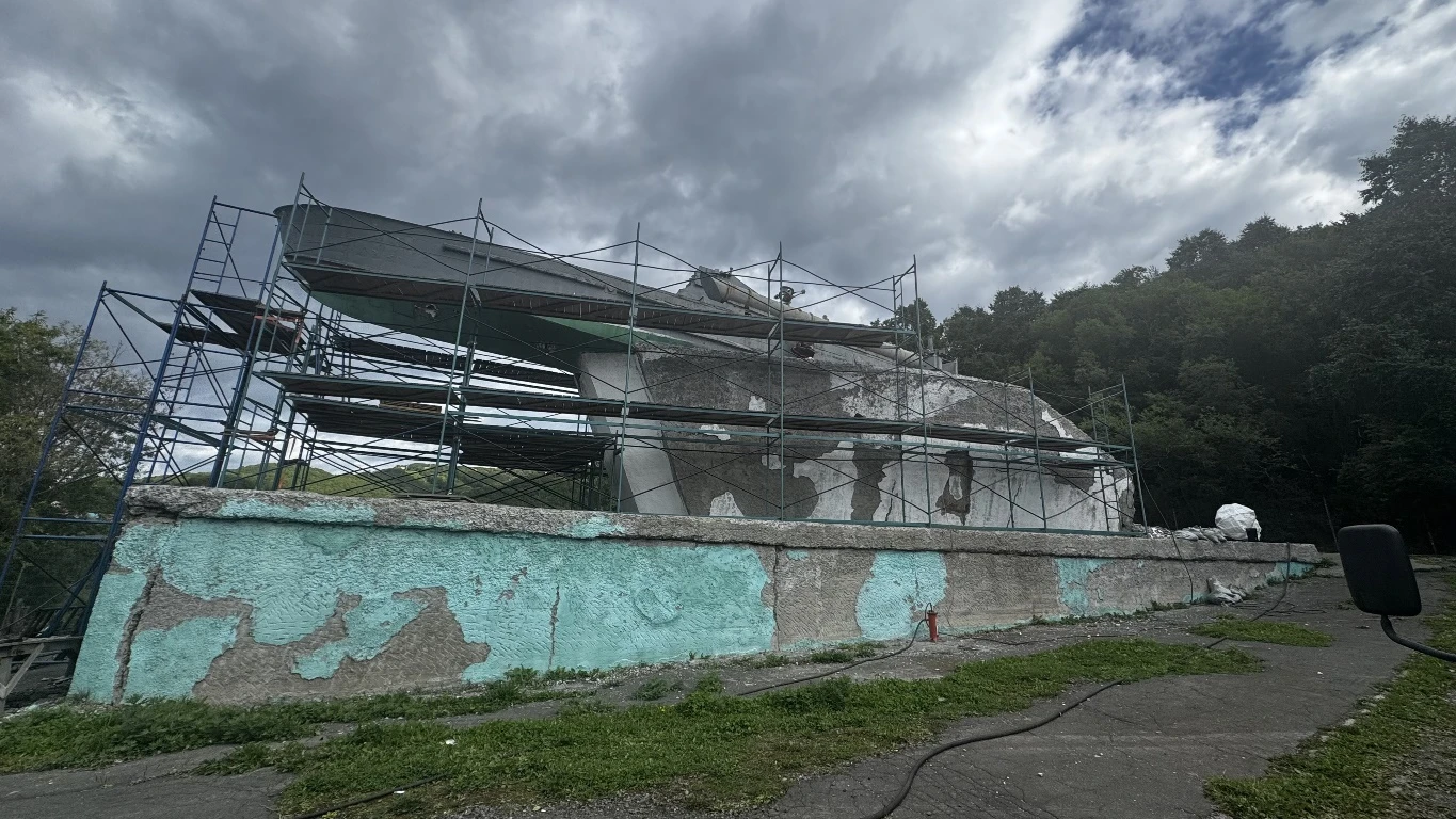 В Петропавловске-Камчатском начали реставрацию памятника «Торпедный катер»