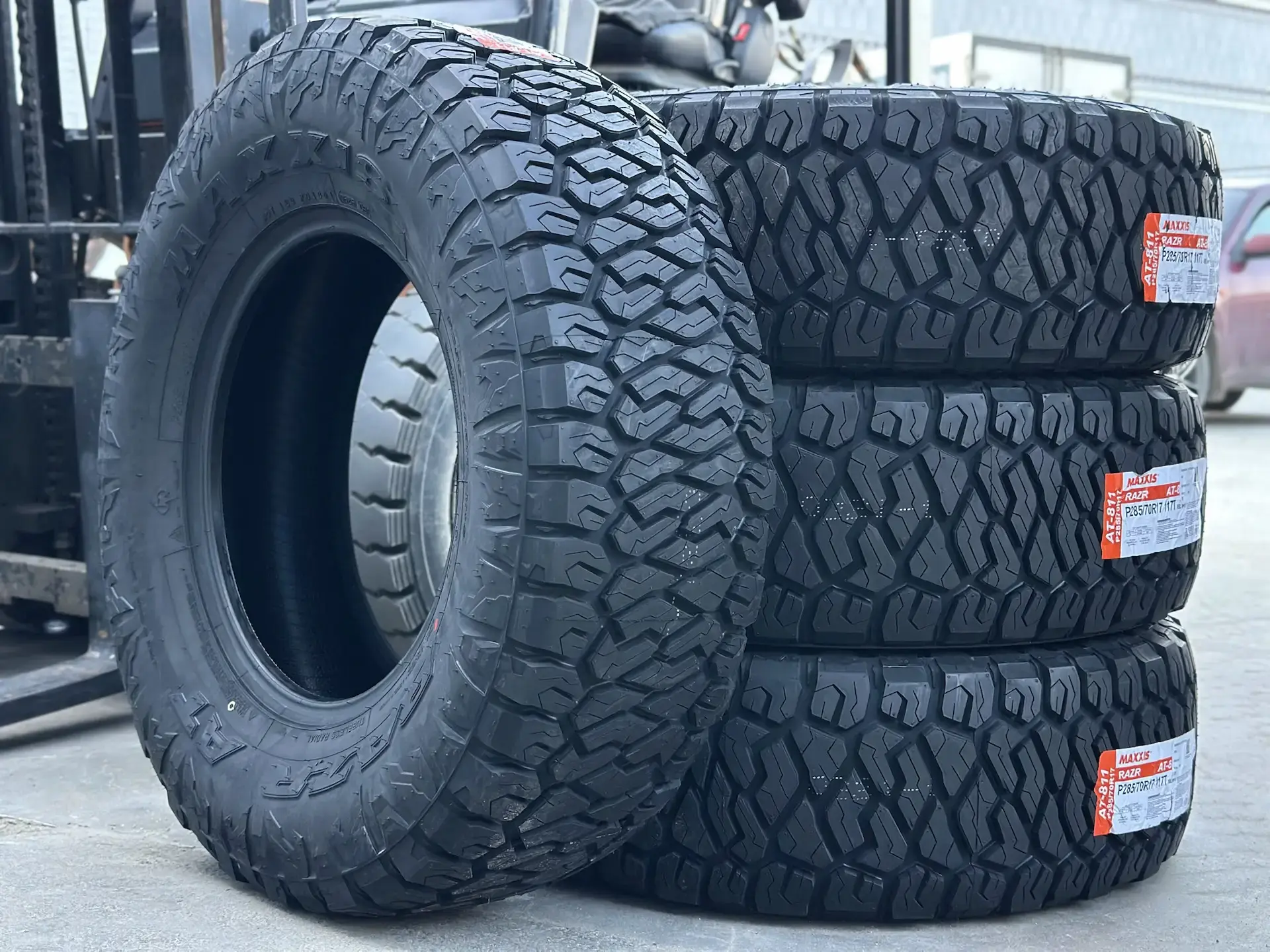 ☀️Maxxis AT-811 Razr AT