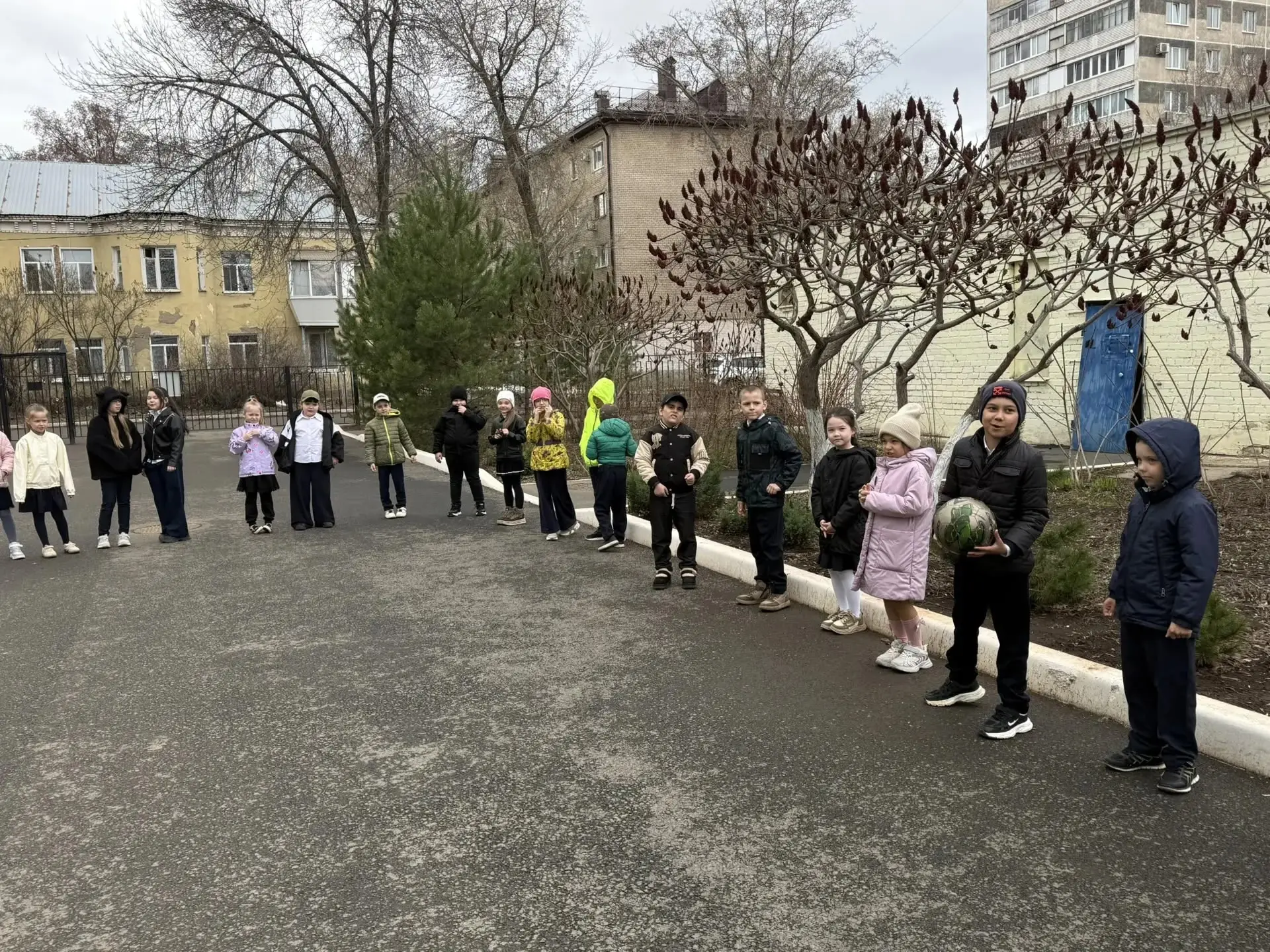Сегодня в начальной школе в рамках Дня здоровья продолжают работу интерактивные площадк...