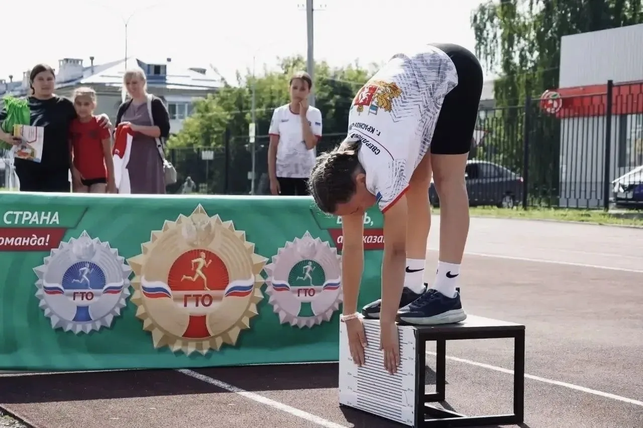 Юные гимнастки сдали нормы ГТО!