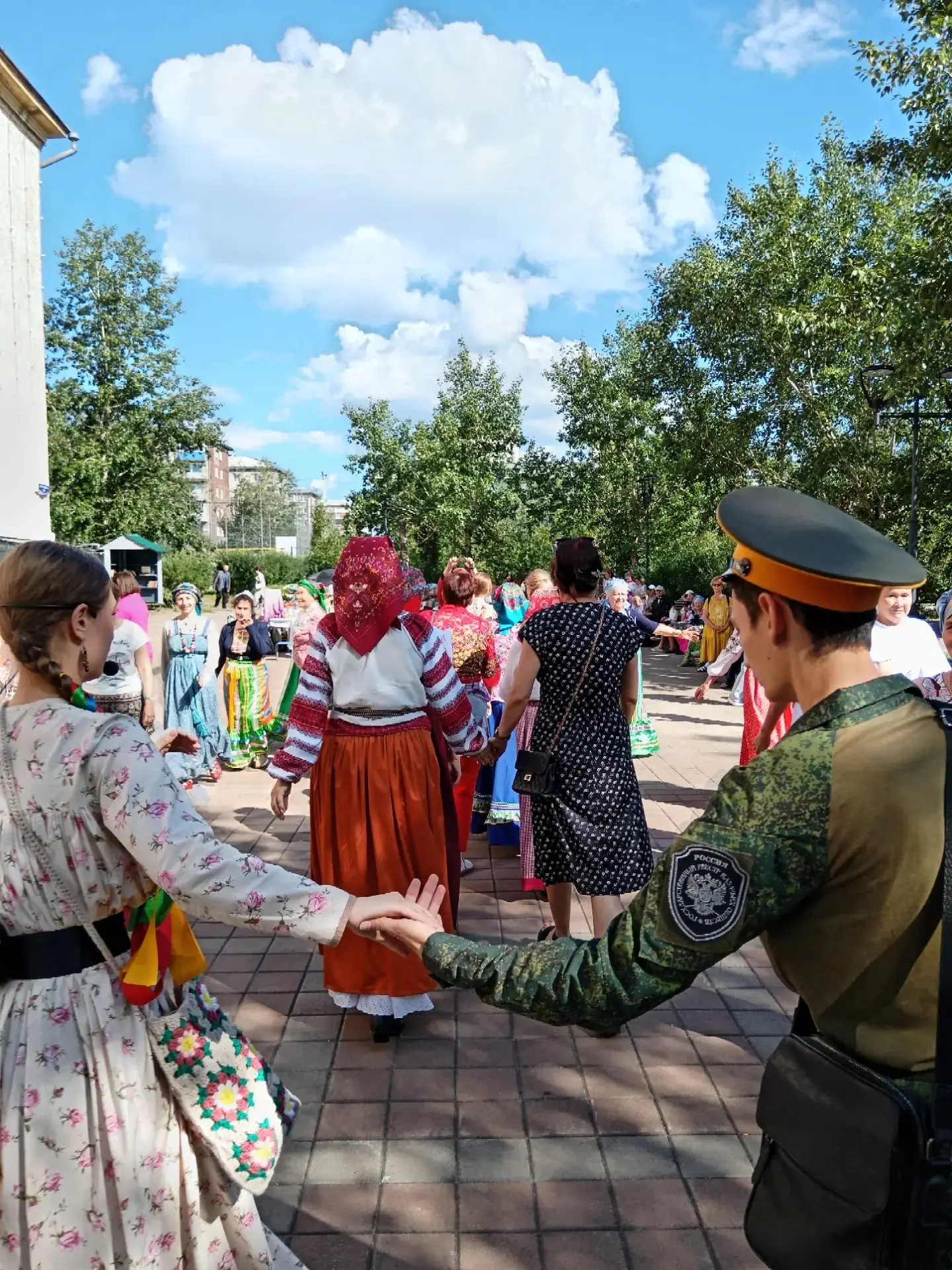Забайкальской задорной вечеркой завершилась Всероссийская акция "Единый день фольклора"...