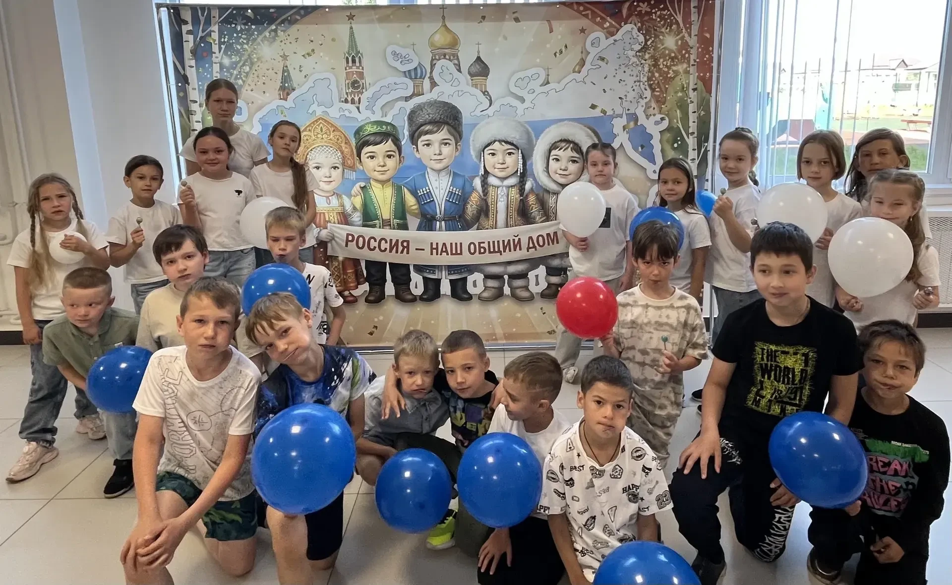 Россия — Родина моя! 🇷🇺✨

12 июня наша страна отмечает один из главных государственных праздников 