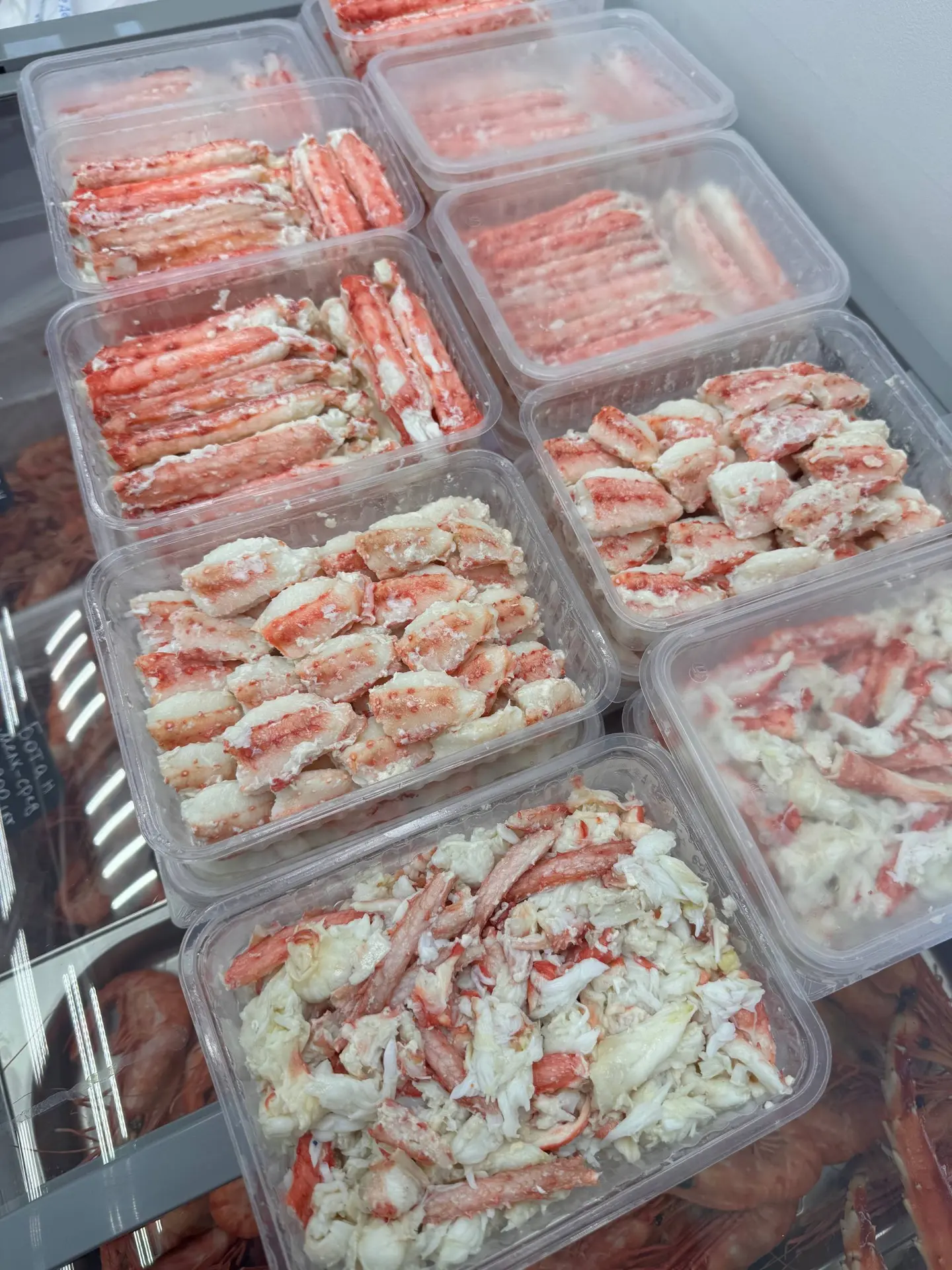 В наличии парной чищенный камчатский краб! 🌊

🦀Фаланги 8-10, 10-12, 12+ см
🦀Кулачки (ограниченное