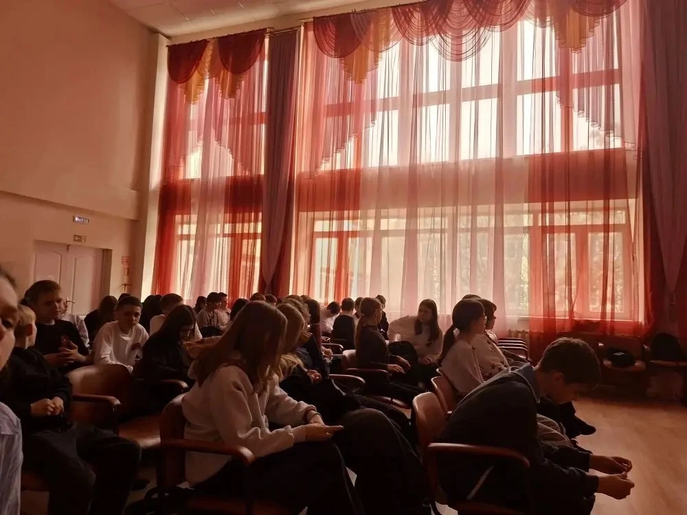 А вы знаете, что  верблюды воевали в  Великой Отечественной Войне? А про мышей, которые вывели из ст