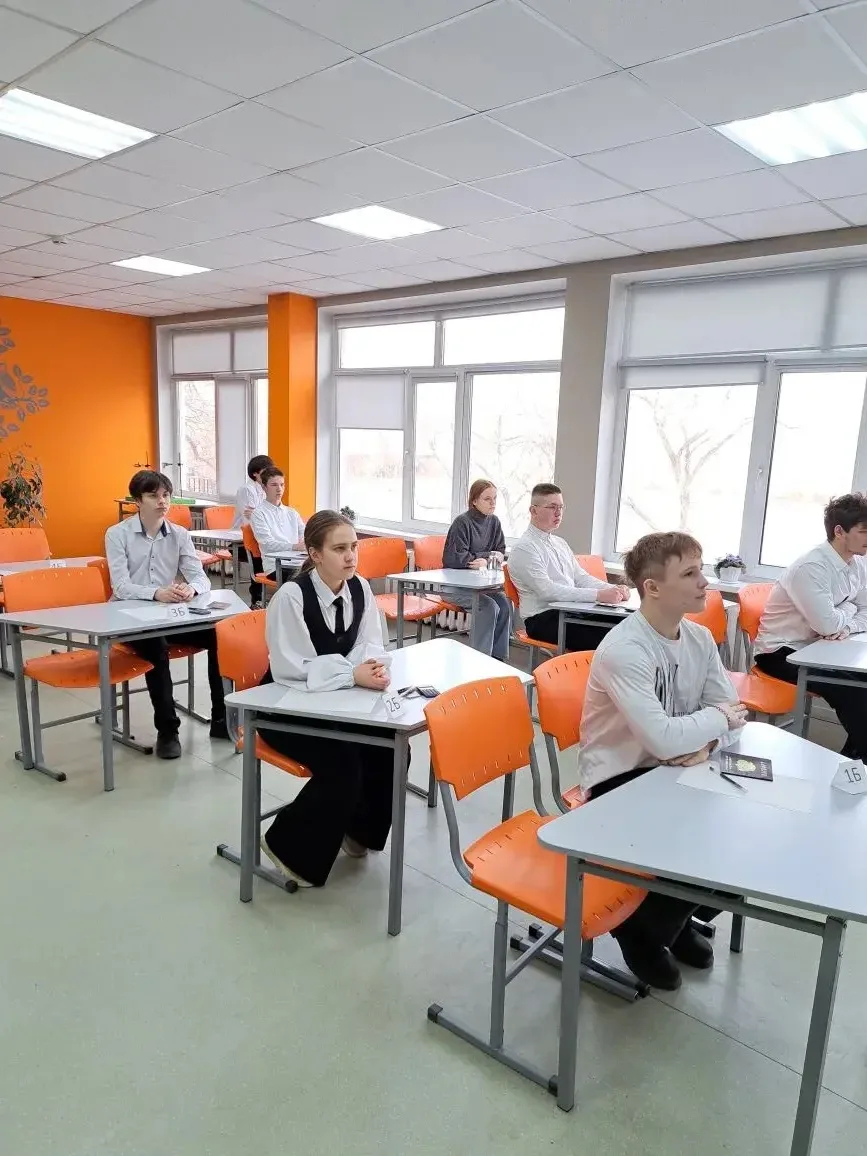 Сегодня 17 марта ученики 9 классов Лицея участвовали в тренировочных мероприятиях в форме ОГЭ по био